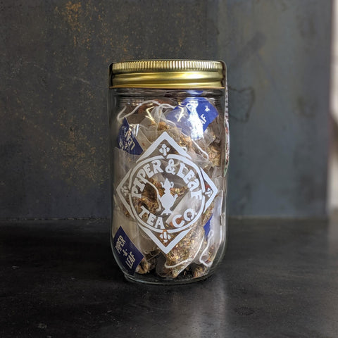 Mistletoe Grove Party Pack 25 Sachets in Pint Jar