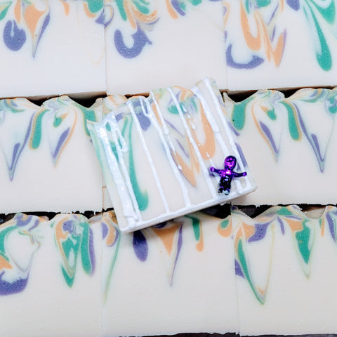 Essentially Nola King Cake Inspired Soap - 5.5 OZ 6 Pack
