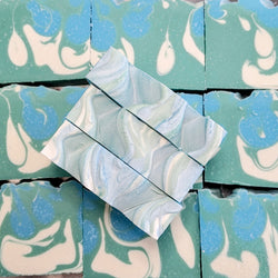 ESSENTIALLY NOLA Artisan Soap - GARDEN DISTRICT- JASMINE IVY - 5.5 OZ 6 Pack