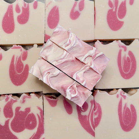 ESSENTIALLY NOLA Artisan Soap - MAGNOLIA  - SOFT FLORAL - 5.5 OZ 6 Pack