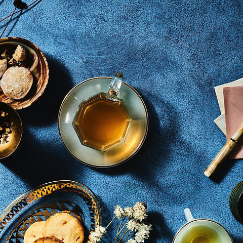 Cinnamon Walnut Yaupon